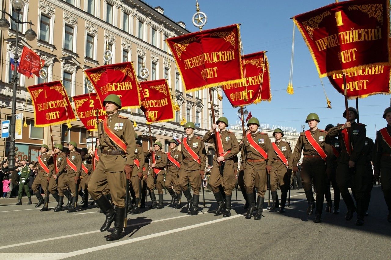Парад 9 мая в Санкт-Петербурге Бессмертный полк